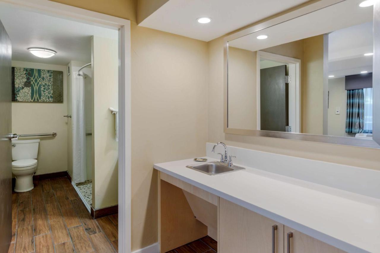 Best Western Plus South Coast Inn Goleta Eksteriør bilde