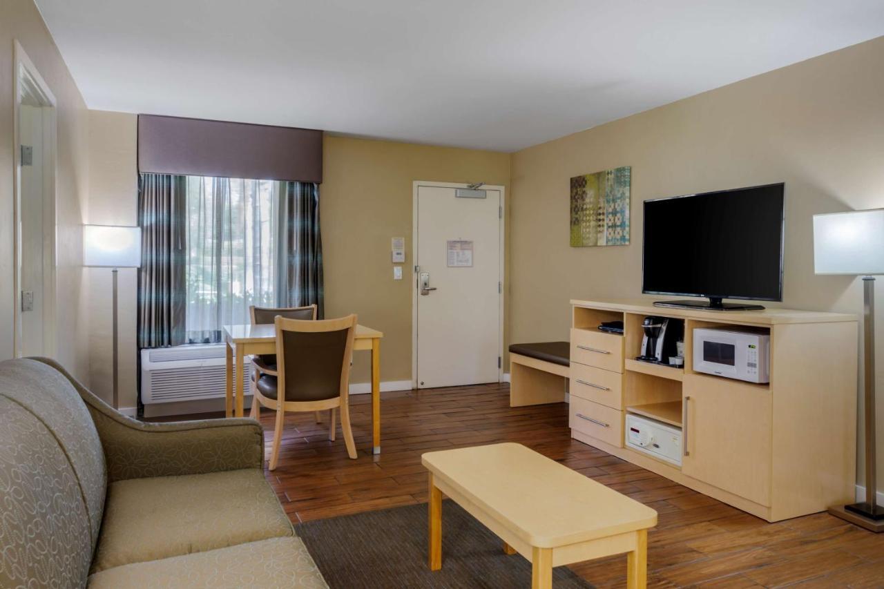 Best Western Plus South Coast Inn Goleta Eksteriør bilde