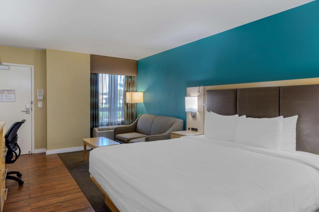Best Western Plus South Coast Inn Goleta Eksteriør bilde