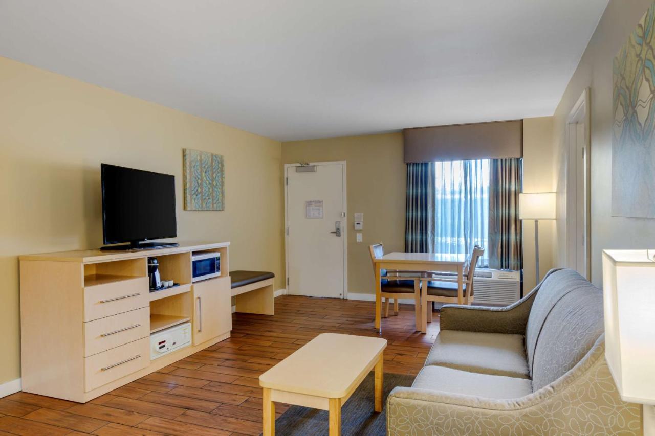 Best Western Plus South Coast Inn Goleta Eksteriør bilde