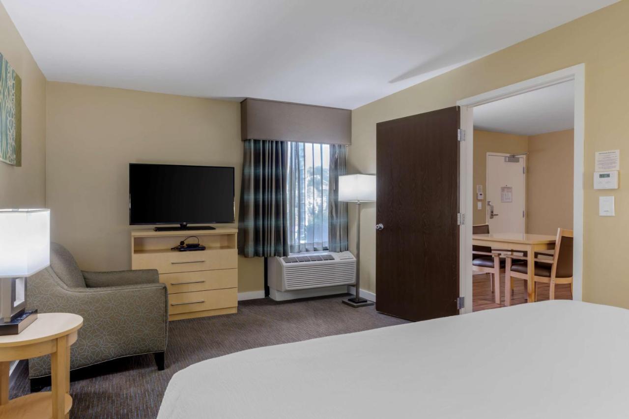 Best Western Plus South Coast Inn Goleta Eksteriør bilde